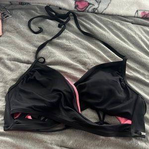 black bikini top with pink inside